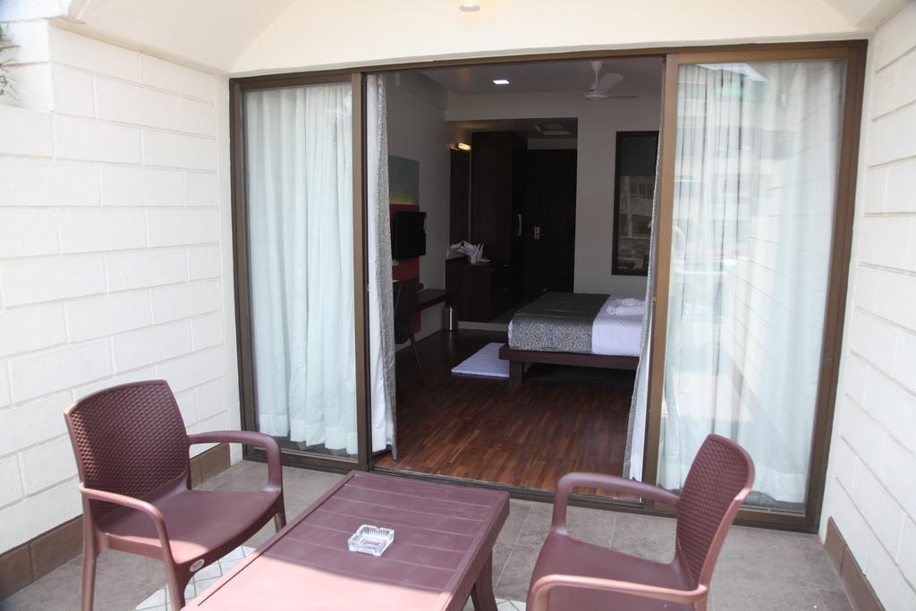 Hotel Pearls Aurangabad  Bagian luar foto